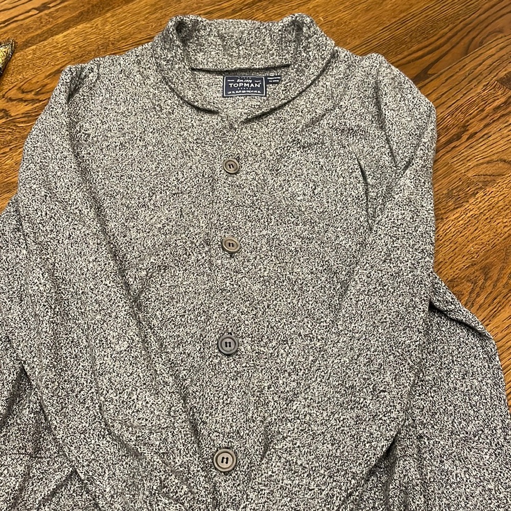 Men’s sweater